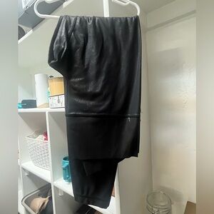 Lululemon Black High-Rise Leggings